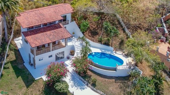 La Finca Blanca