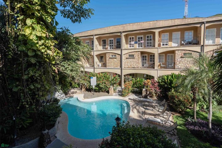 Villa Verde I, Unit 3